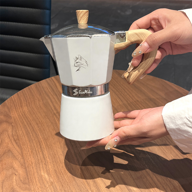 หม้อโมก้าพอท 3/6 ถ้วย - เครื่อ - Coffee Equipment Wdt บทวิจารณ์และราคา